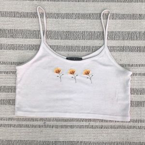 Cropped spaghetti strap tank top